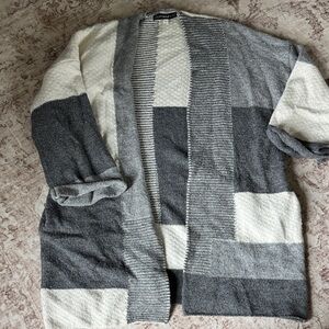 Stylish Patchwork Gray and Cream Cardigan